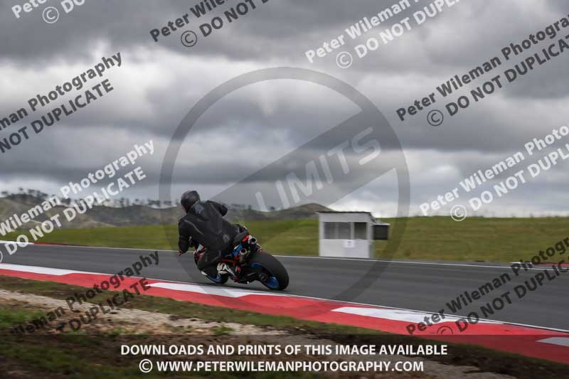 cadwell no limits trackday;cadwell park;cadwell park photographs;cadwell trackday photographs;enduro digital images;event digital images;eventdigitalimages;navarra;no limits trackdays;peter wileman photography;racing digital images;trackday digital images;trackday photos